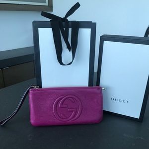 Gucci Soho wristlet/wallet/clutch